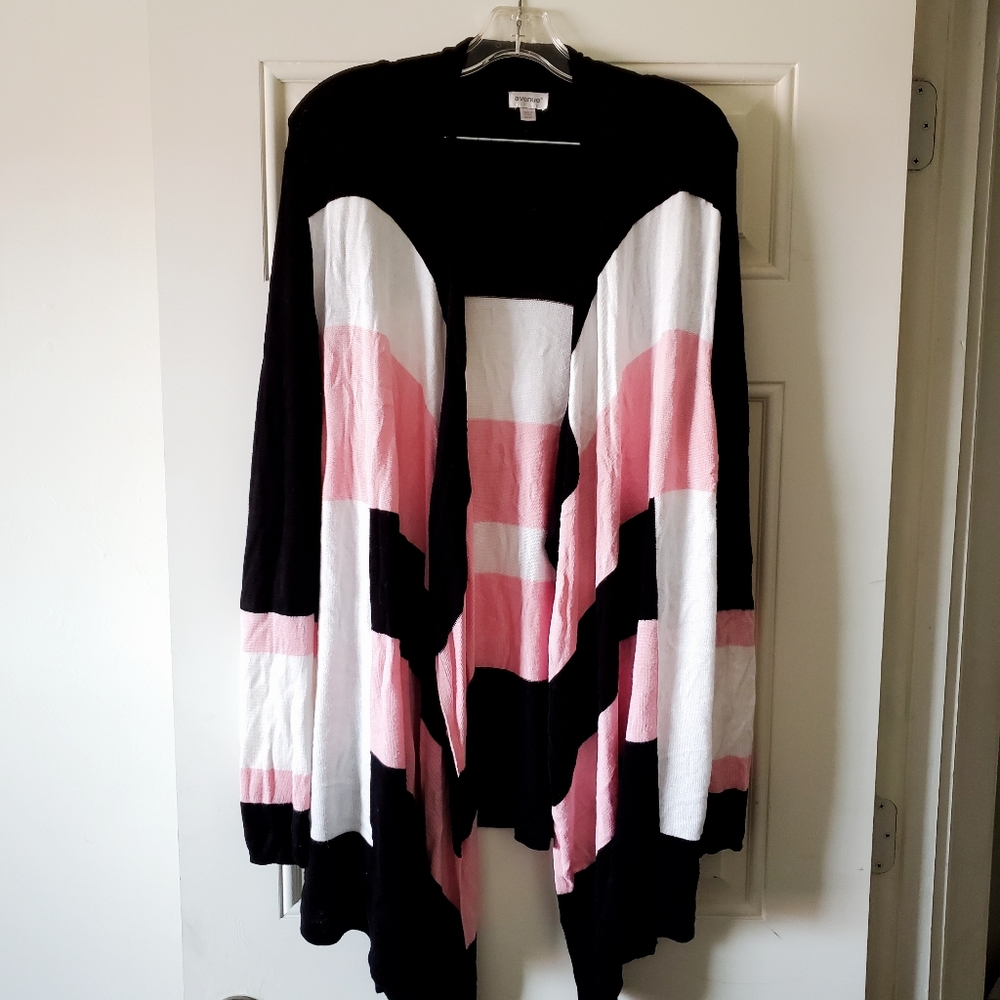 Avenue sweater